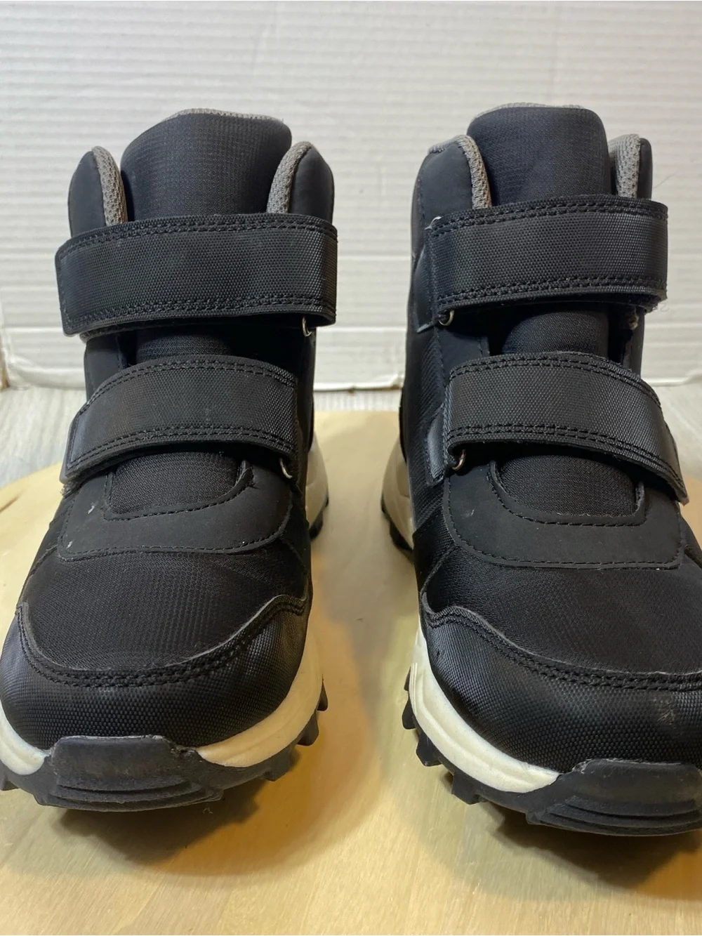 Target All in Motion Kids Winter Snow Boots Size 3 Black Thermolite Insulated